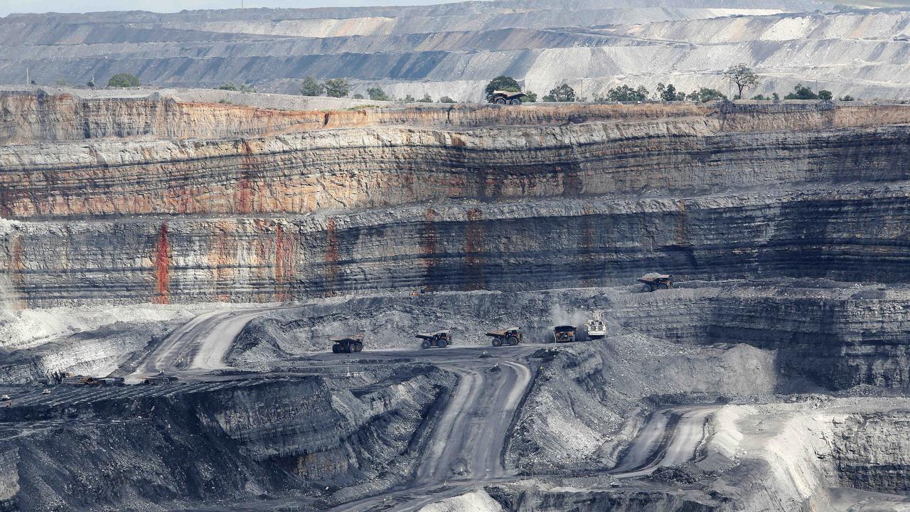 Company profits in the mining sector fell 21.3 per cent, contributing substantially to the overall decline in company profits. Picture: NCA NewsWire / Peter Lorimer.