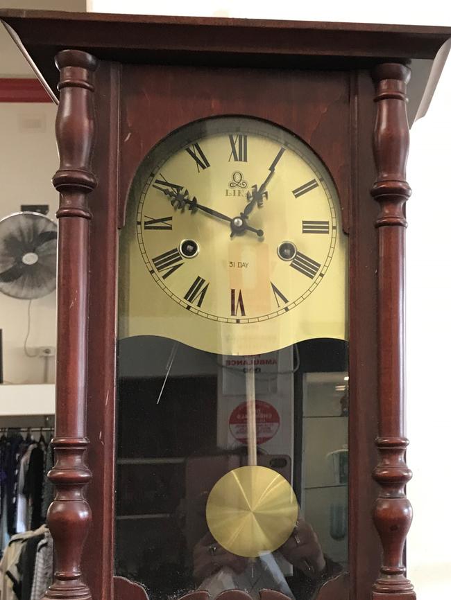 Vinnies Norwood: clock $20.