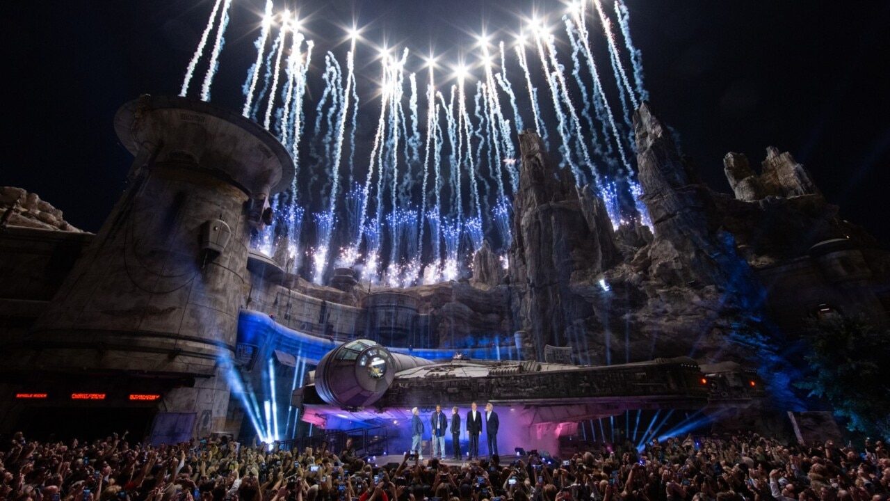 Disneyland unveils 'Star Wars: Galaxy’s Edge' attraction