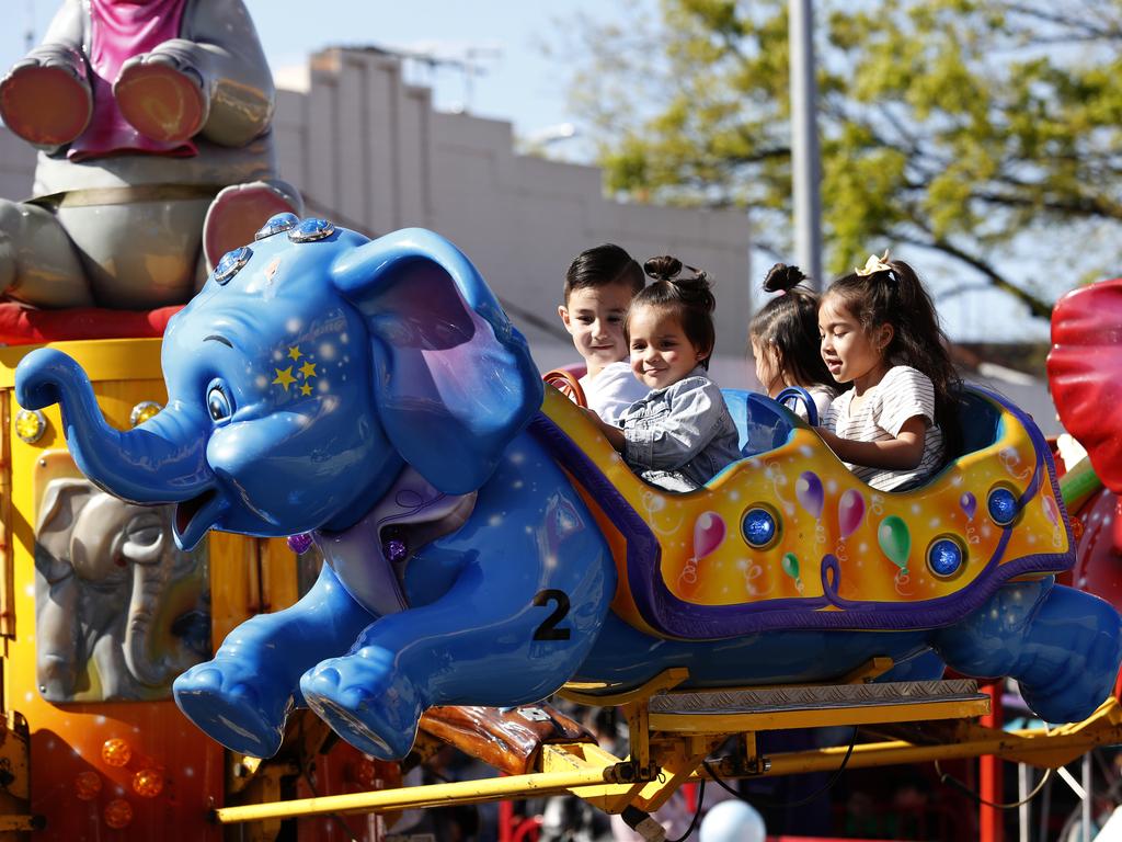 Cabramatta’s 2019 Moon Festival attracts 90k people | Daily Telegraph