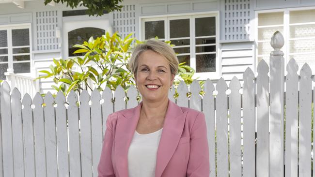 “When you are in a safe seat like the Riverina, the nationals take it for granted and will forget about the local community”, the shadow minister of education said. NewsWire / Sarah Marshall