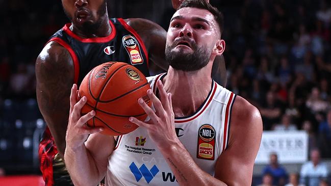 Should Goorj consider ‘dominant’ 36ers big man for Paris?