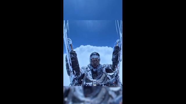 Paraglider nearly freezes to death
