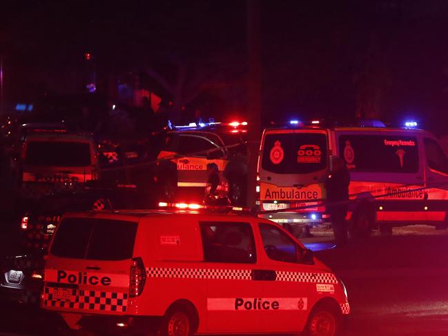 Emergency services pictured at a police shooting in Upper Mt Gravatt, Brisbane 5th of August 2020.  (Image/Josh Woning)