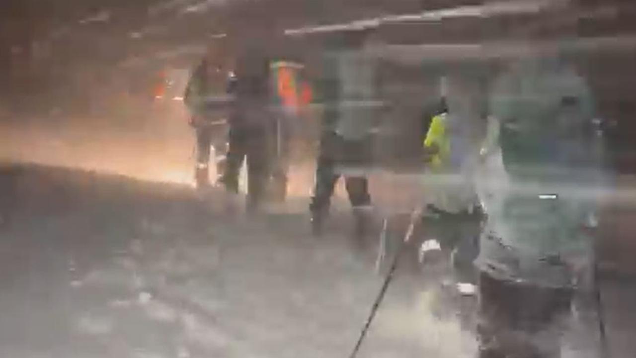 Stranded hikers rescued from ‘blizzard’, Thredbo becomes ‘winter wonderland’