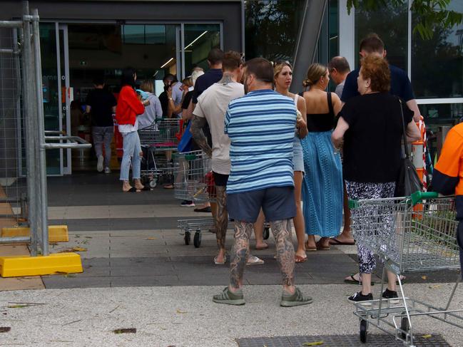 Panic buying of groceries at Skygate Woolworths store due to a three day lockdown announced by the Premier and Chief Health Officer starting Friday 8th January at 6pm, Hendra Friday 8th January 2021 Picture David Clark