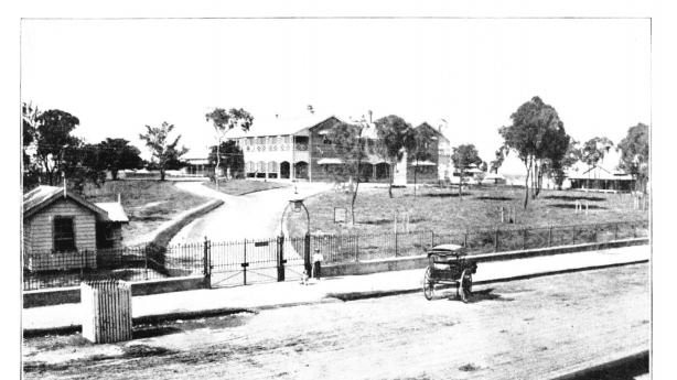 Charters Towers Hospital in 1891 on Gill Street. It contained a main brick building, a wooden ‘fever ward’, the Williams Ward and doctor’s residence.