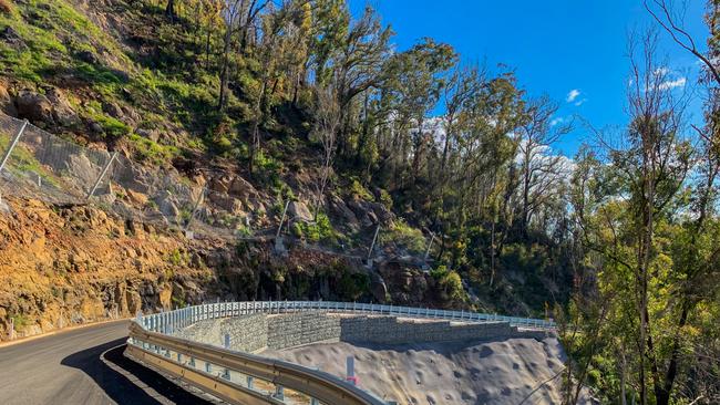 The new reinforced cliffs and steep Binna Burra Road after the September 2019 bushfire.