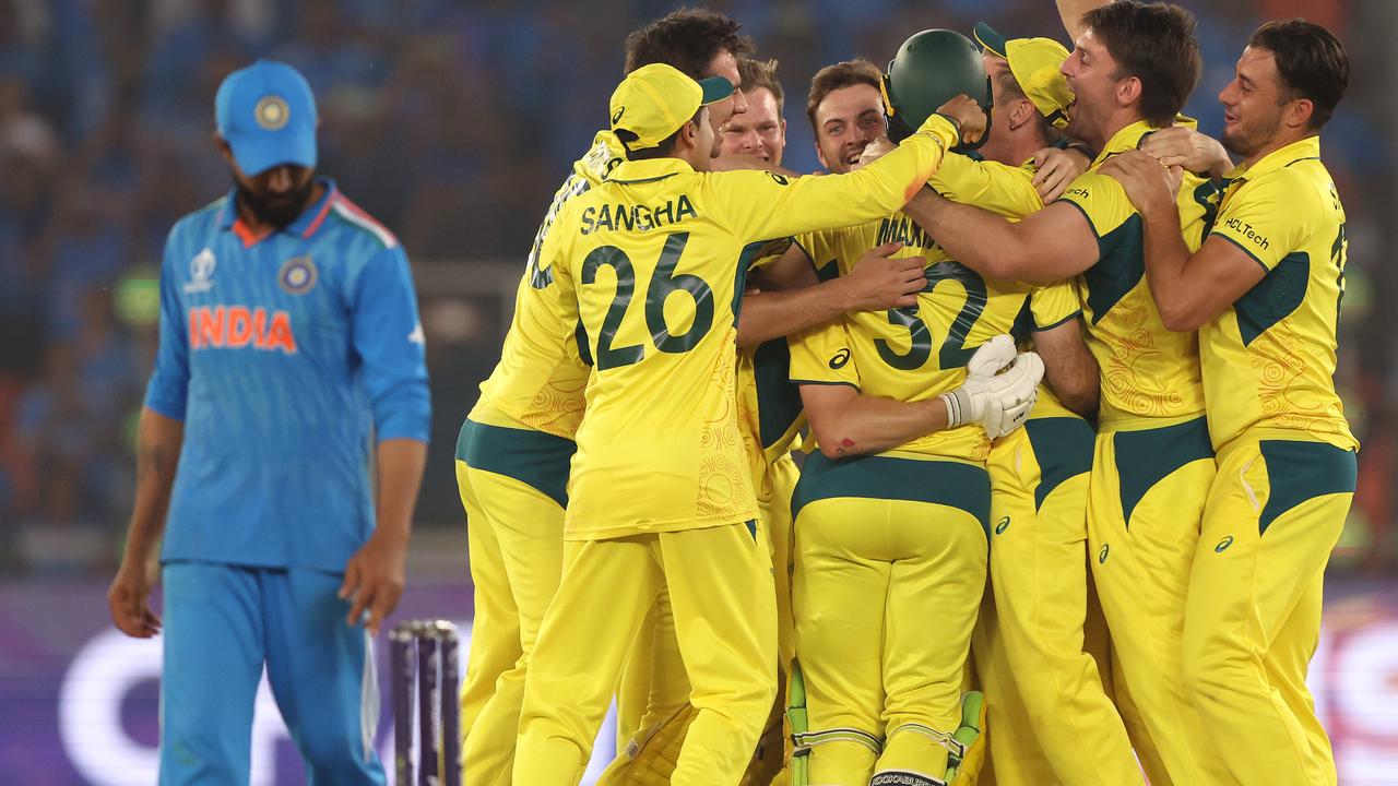 Australia celebrate after winning the ICC Men's Cricket World Cup. Photo by Robert Cianflone/Getty Images