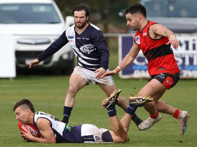 RDFNL: Jared Scott marks for Melton Centrals. Picture: Hamish Blair