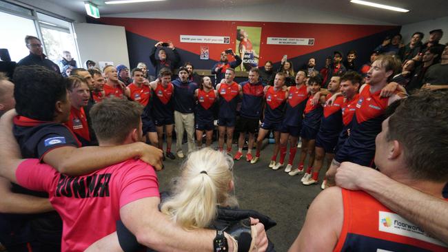 Chelsea Heights packed the rooms to sing the song. Picture: Valeriu Campan