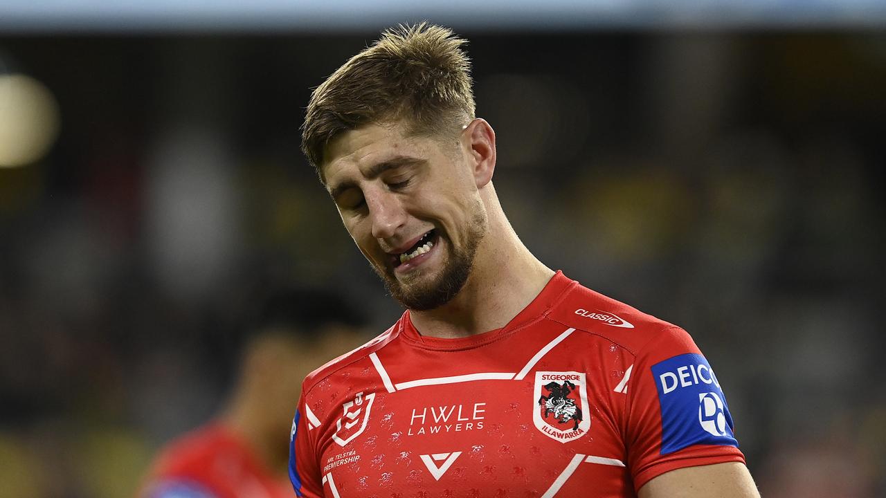 TOWNSVILLE, AUSTRALIA - JUNE 10: Zac Lomax of the Dragons reacts during the round 14 NRL match between the North Queensland Cowboys and the St George Illawarra Dragons at Qld Country Bank Stadium, on June 10, 2022, in Townsville, Australia. (Photo by Ian Hitchcock/Getty Images)