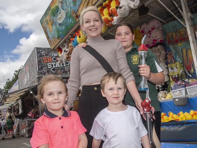 Alissa Leunig, Huxon Leunig, Natalie Leunig, Amanda Leunig Mildura Show 2024. Picture: Noel Fisher