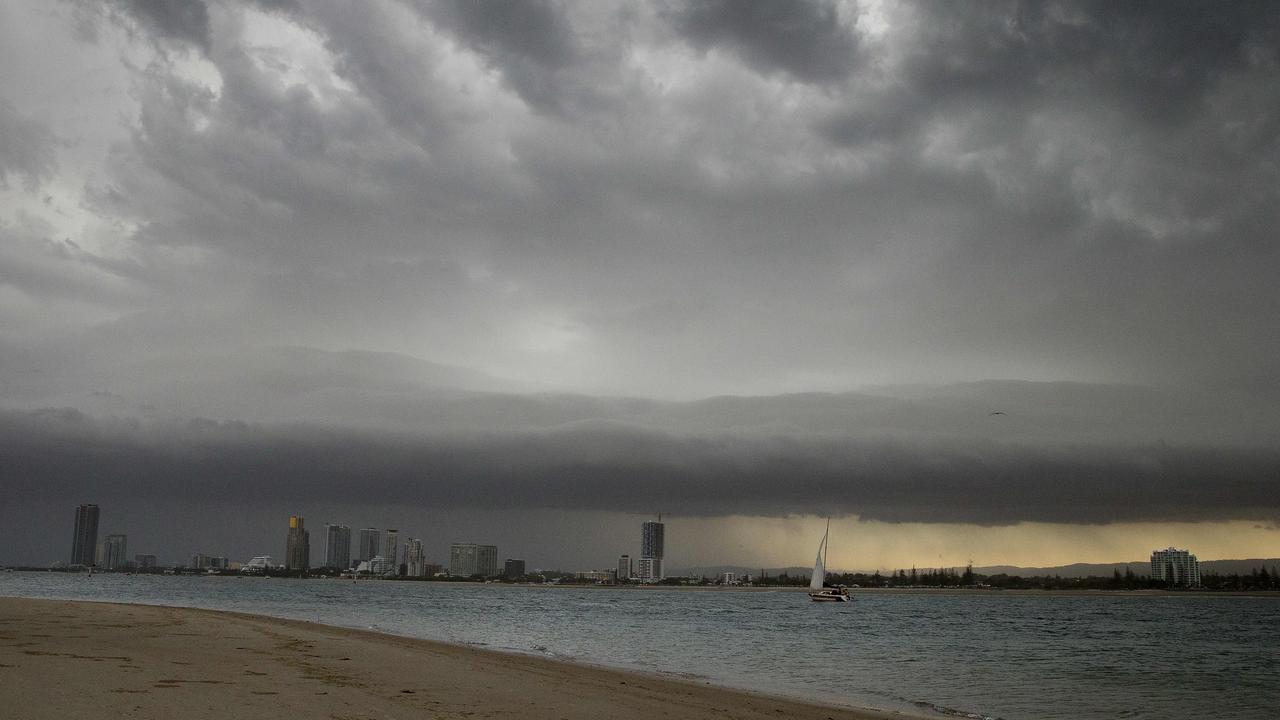 Gold Coast Storm Warning: Damaging Winds And Hail Expected To Hit Coast ...