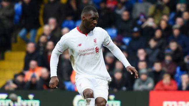 LONDON, ENGLAND - MARCH 06: Christian Benteke of Liverpool scores their second goal from the penalty spot during the Barclays Premier League match between Crystal Palace and Liverpool at Selhurst Park on March 6, 2016 in London, England. (Photo by Mike Hewitt/Getty Images)