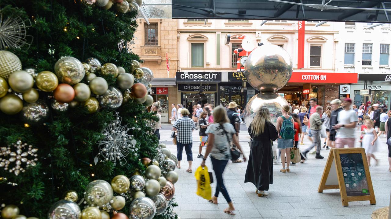 The three weekdays of midnight trading permitted in Adelaide in the lead up to Christmas has been announced. Picture: NCA NewsWire / Brenton Edwards