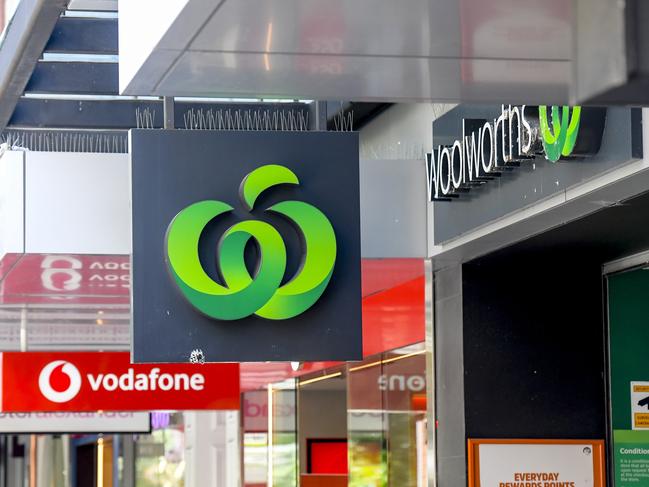 Coles and Woolworths face a Senate inquiry. Picture: Roy VanDerVegt/NCA NewsWire