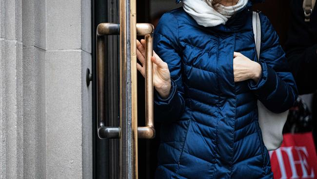 There had been “a lot of fear” at the beginning of the pandemic about transmission of the virus if people touched their faces after contact with metal, plastic or other contaminated surfaces, however, new research has found that “the surface issue has essentially gone away,” says a leading American specialist in infectious diseases declared. Picture: AFP