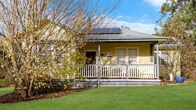 A home for sale in country Victoria, on an acre of land, for just $250,000. It could be yours.