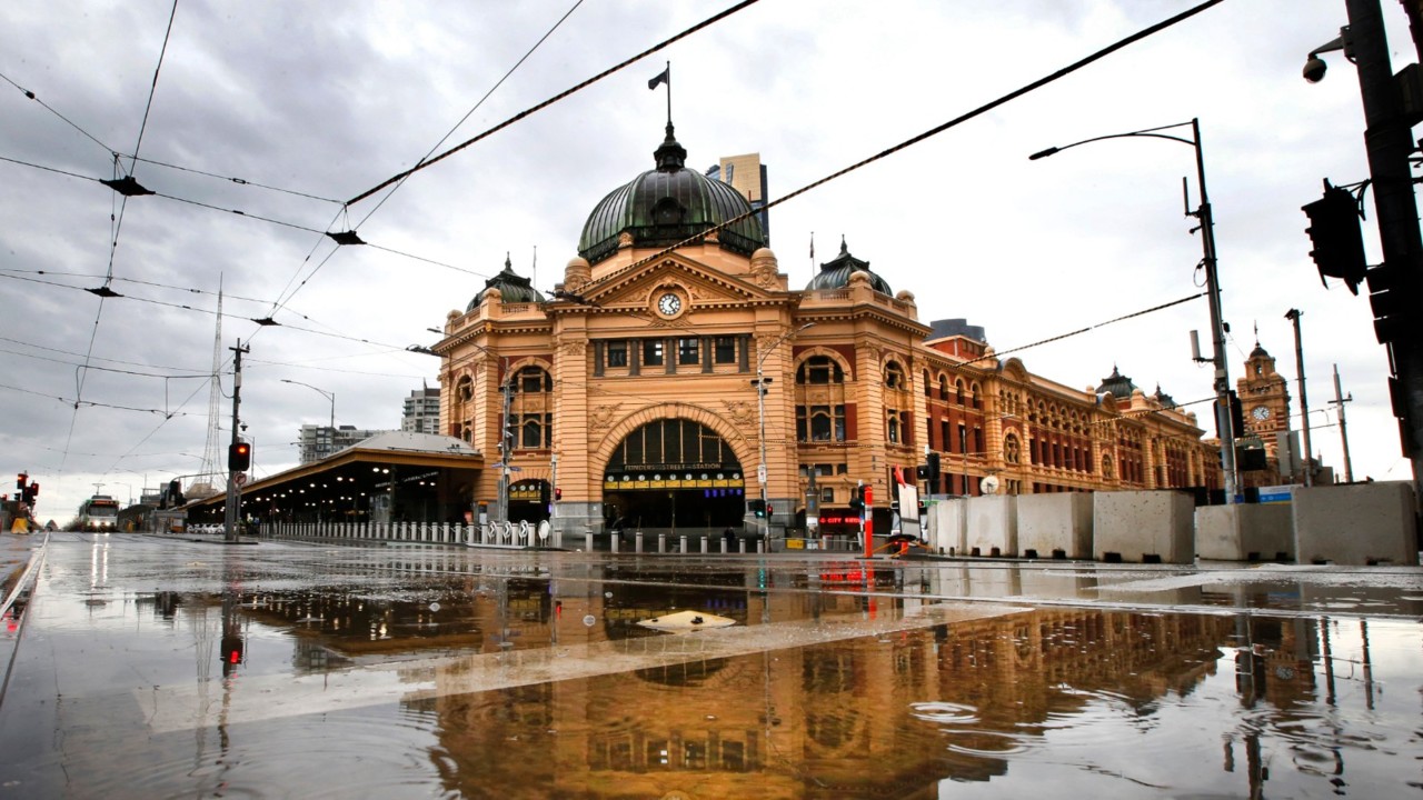 More than 5,000 people attend Melbourne's march for women