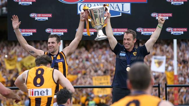 Luke Hodge and Alastair Clarkson after the 2015 Grand Final.