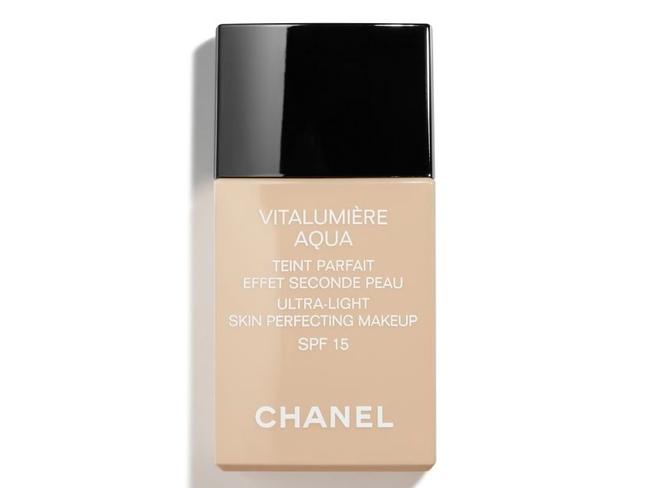 Chanel Vitalumière Aqua Foundation. 