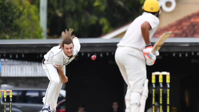 Ipswich bowler Harry Wood Ipswich Vs Wests Saturday December 3, 2022. Picture, John Gass
