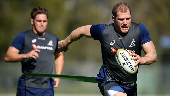 David Pocock (R) is rated ahead of Wallabies teammate Michael Hooper at open-side flanker. Picture: AAP Image