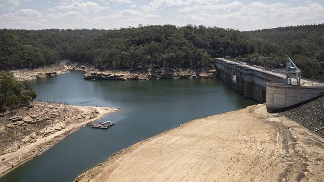 Warragamba Dam on October 23. Sydney's dams are now less than 50 per cent full, as drought conditions continue across NSW. Picture: Getty