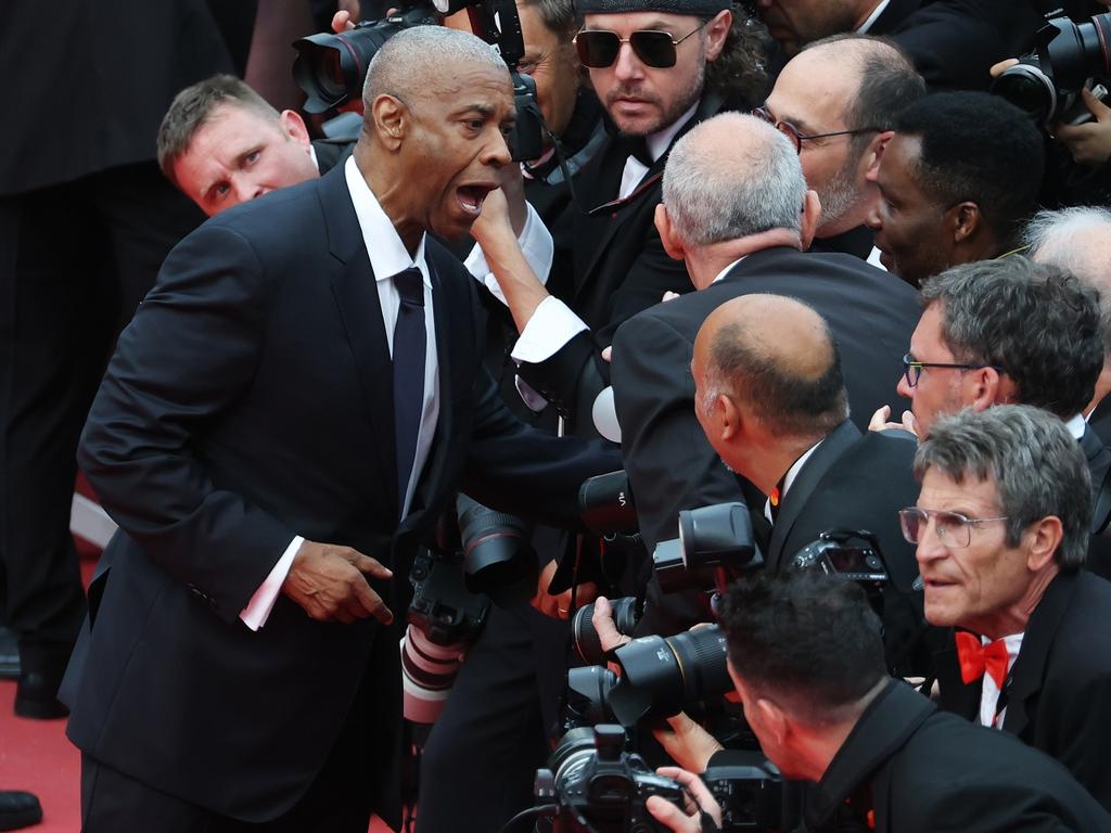 The actor pointed his finger in the photographer’s face while screaming at him. Picture: Tristan Fewings/Getty Images