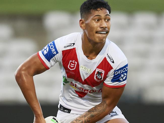 SYDNEY, AUSTRALIA - FEBRUARY 18: Junior Amone of the Dragons passes the ball during the NRL trial match between the Parramatta Eels and the St George Illawarra Dragons at Netstrata Jubilee Stadium on February 18, 2021 in Sydney, Australia. (Photo by Brett Hemmings/Getty Images)