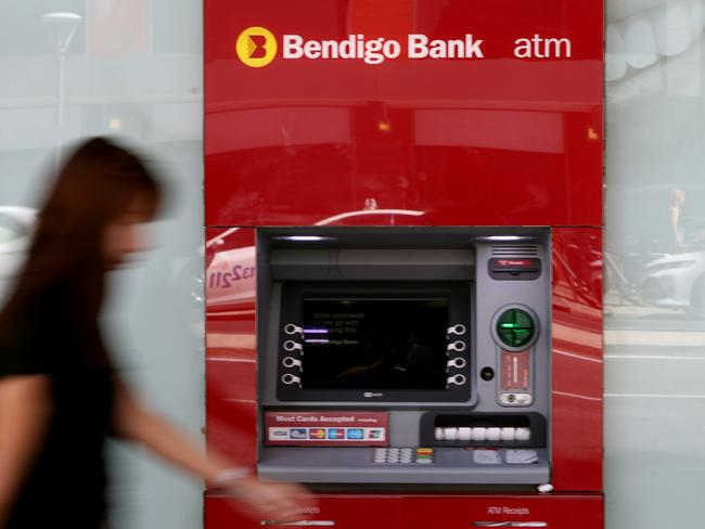 A generic photo of a Bendigo Bank in Adelaide, Monday, February 17, 2020. Bendigo and Adelaide Bank has launched a $300 million capital raising and slashed its interim dividend as rising costs weigh heavily on its first-half result. (AAP Image/Kelly Barnes) NO ARCHIVING