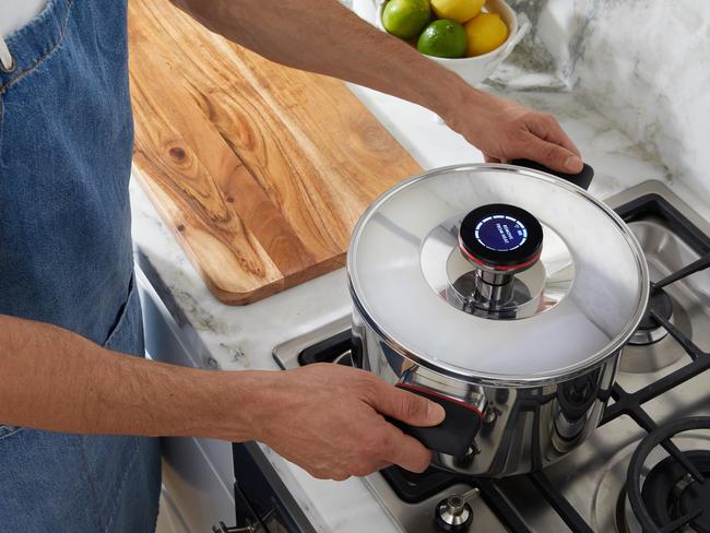 Zega intelligent cookware  - the Zega Digital