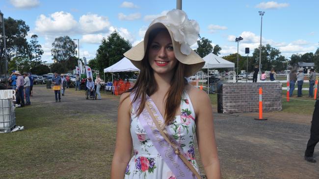 Monto Showgirl Runner-up 2017 Ashleigh-Rose Rollings.