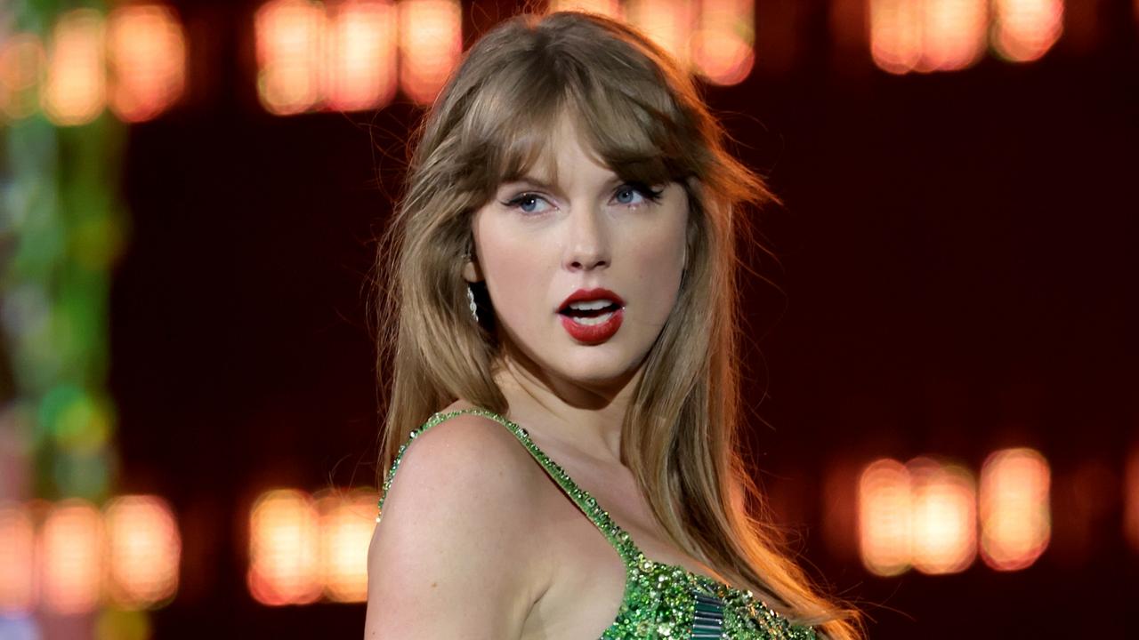 Here's How You Can Score Taylor Swift's Fourth Of July Swimsuit