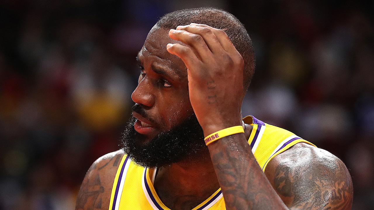 LeBron James passed on an open lay-up in the Lakers’ loss. (Photo by Bob Levey/Getty Images)