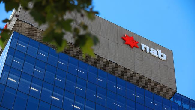 NAB shareholders might be wise to wait until the end of the offer period before deciding to participate in its $3.5bn capital raising. Picture: AAP