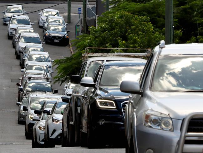 Greater Brisbane has gone into a 3 day Lockdown after four new cases overnight, pictures from Sullivan Nicolaides Pathology testing centre at Bowen Hills and people wearing masks in the Brisbane CBD - Brisbane  Monday 29th March 2021 Picture David Clark