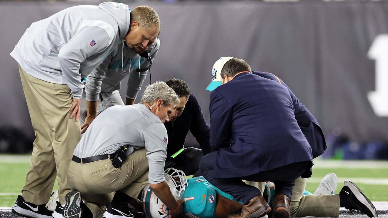 NFL: Sickening head injury to Miami Dolphins quarterback Tua Tagovailoa  rocks America - NZ Herald