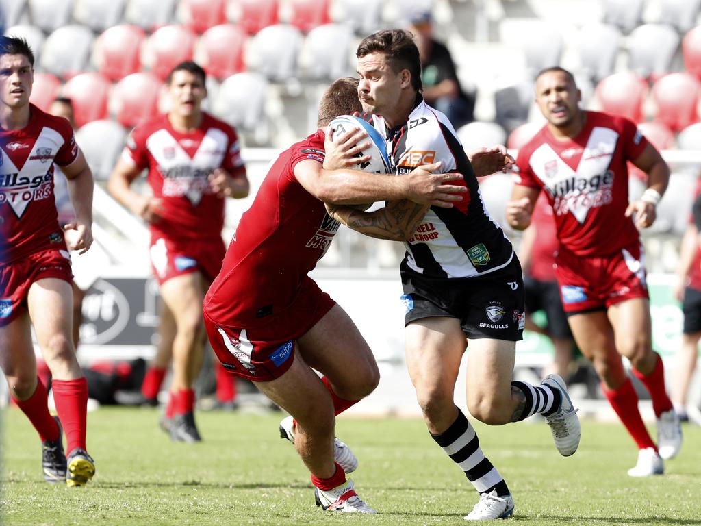 Redcliffe Dolphins: Dolphins wear pink for Intrust Super Cup Women In  League round game against Capras at Dolphin Stadium