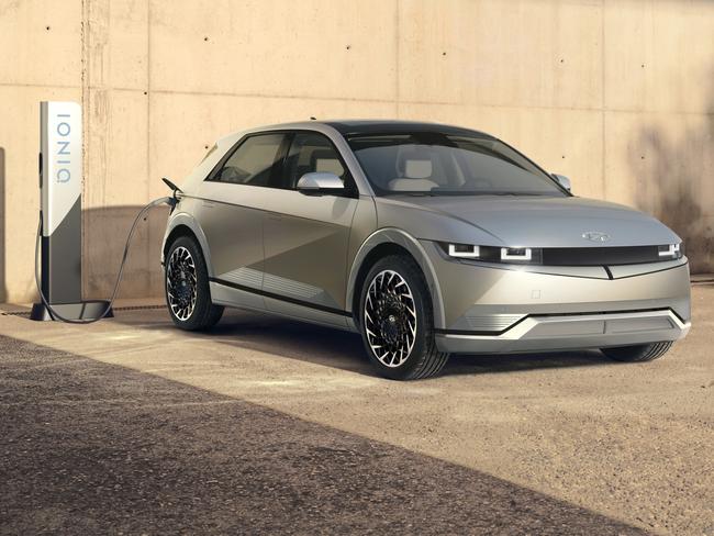 Most important electric cars due this year