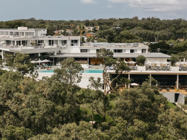 Exterior view of the luxurious Bannisters Hotel in Port Stephens.