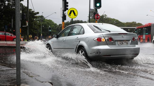 Flood warning issued for Georges River, residents urged to start ...