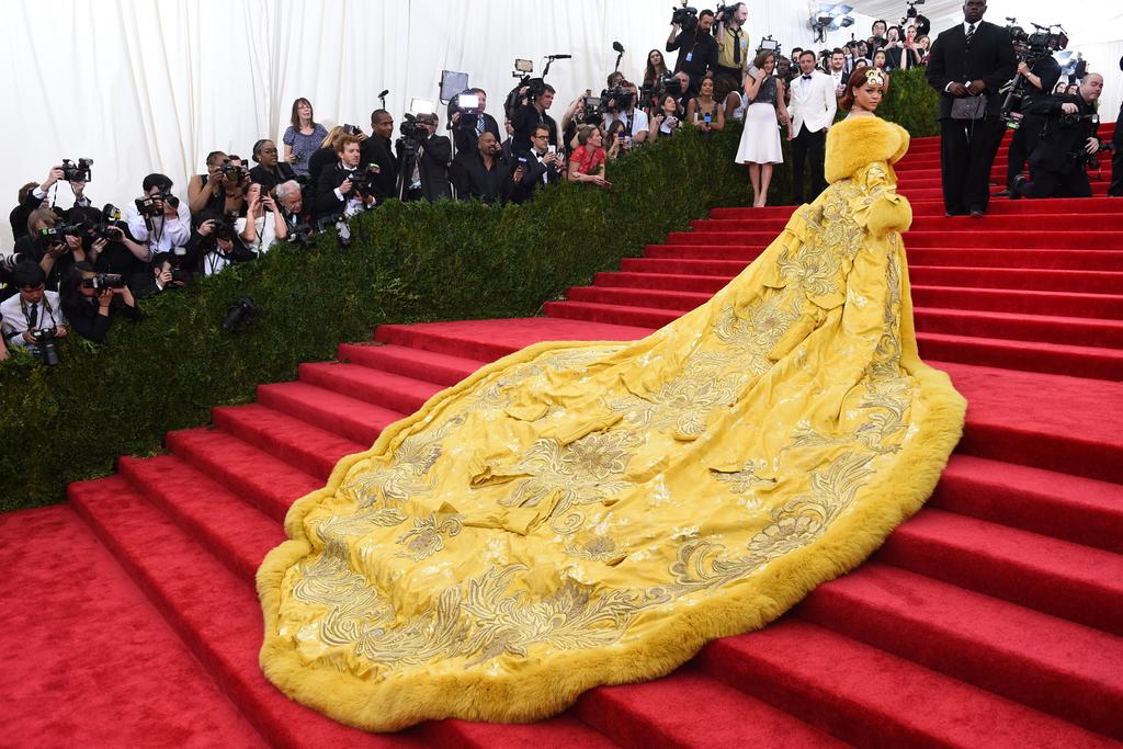 10 Haute Couture Looks That Might Appear on the Red Carpet – The