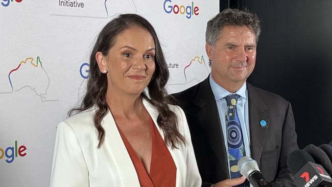 Google Australia managing director Mel Silva (left) with CSIRO CEO Larry Marshall.