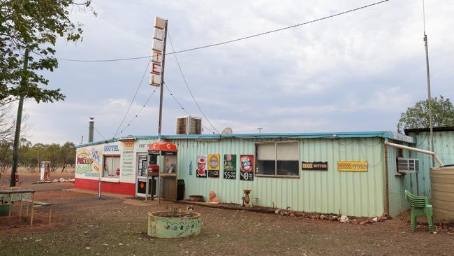 The Foxtrap Roadhouse which serves as pup, post office, motel, and general store at Cooladdi. Picture: Adam Head