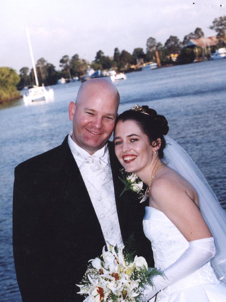 Timothy Howell and Kristy O’Brien were married in Maryborough on November 5, 2000.