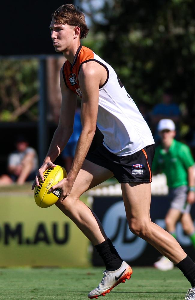 Taj Murray playing for the NT in the 2025 Coates Talent League. Picture: Celina Whan / AFLNT Media