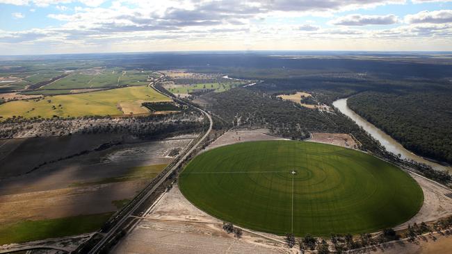 Canadian and US pension funds have waded into Australia’s water markets, but local funds are only now dipping in their toes. Picture: YURI KOUZMIN