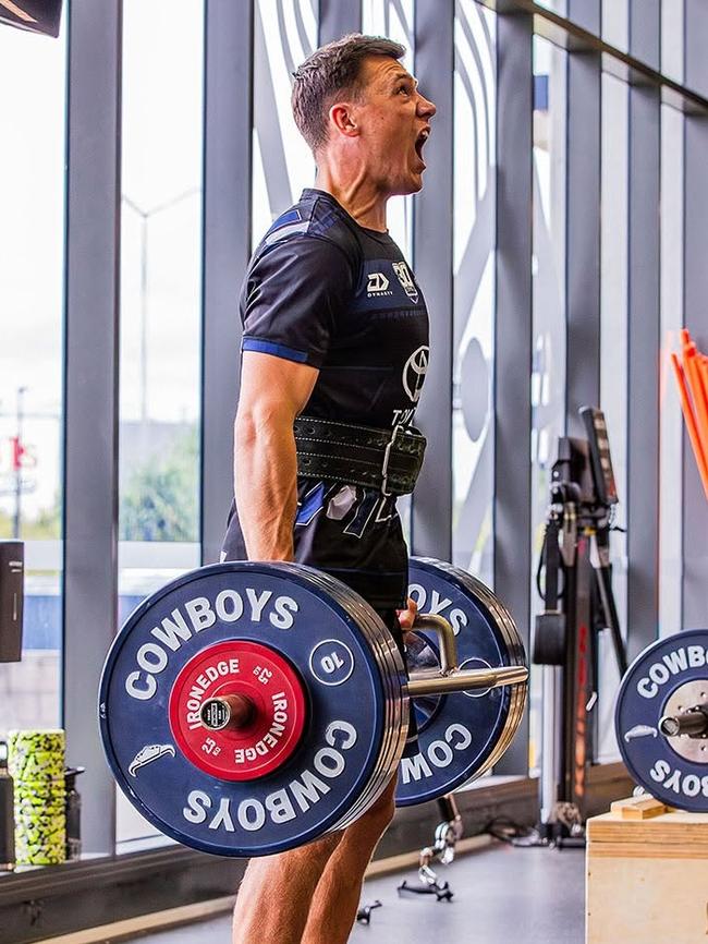 Scott Drinkwater working hard in the gym. Picture: Cowboys Instagram